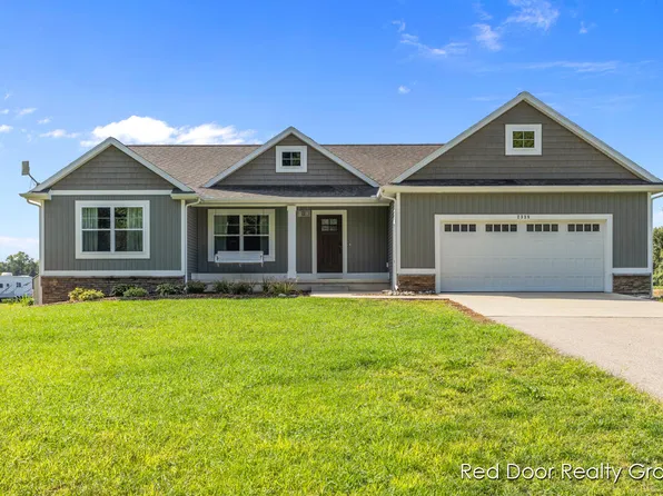 2338 142nd Ave, Dorr, MI 49323