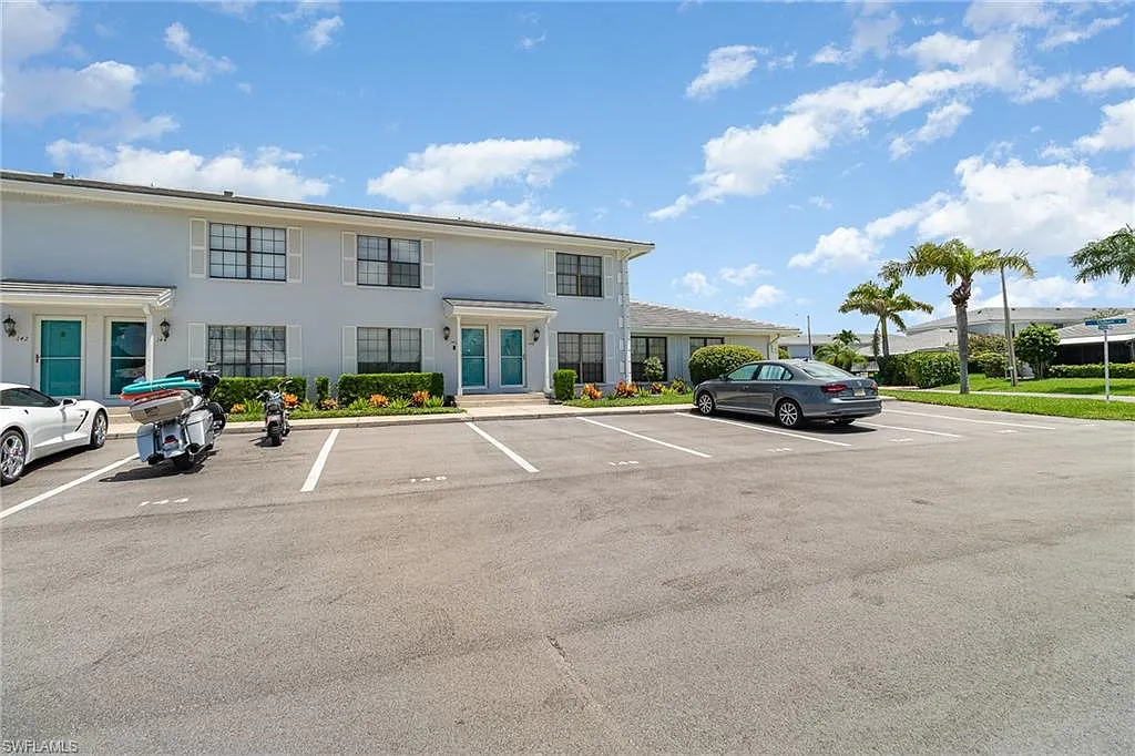 Marco Island — Photo 2