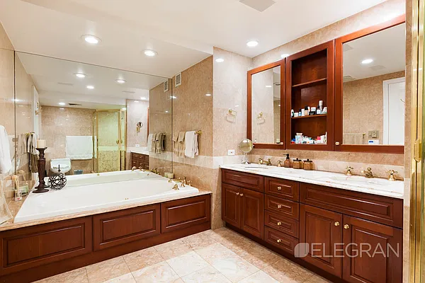 Rented by (Legacy) Elegran | media 14