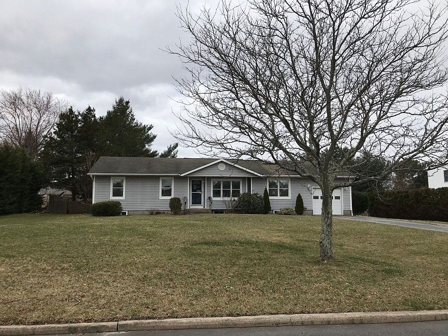 1st image of 51 Josica Dr