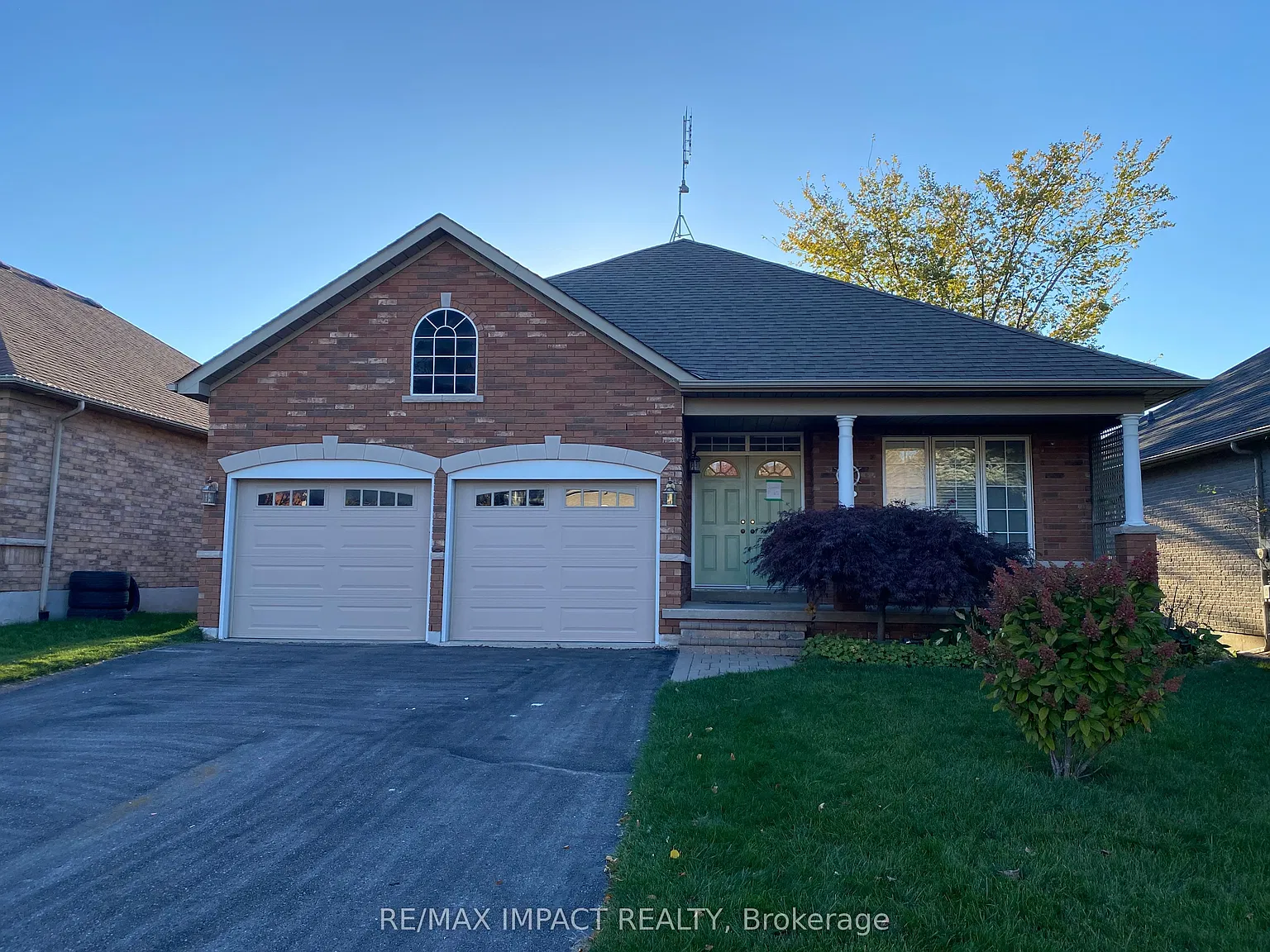 2 bed, $2,600 — Photo 1