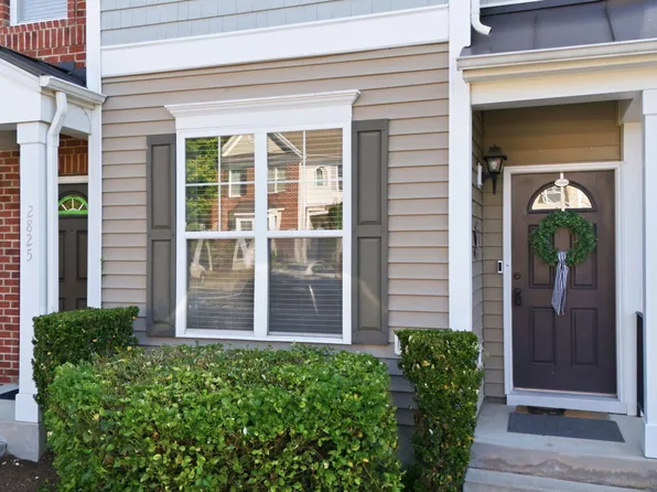 2827 Corbett Grove Dr, Raleigh, NC 27616