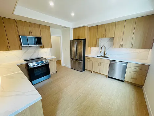 11558 Rochester Ave #101 Photo 1