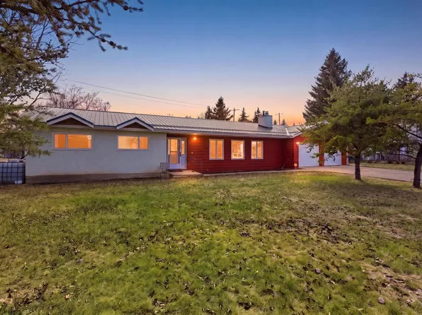 5319 49th Ave, Onoway, AB T0E 1V0