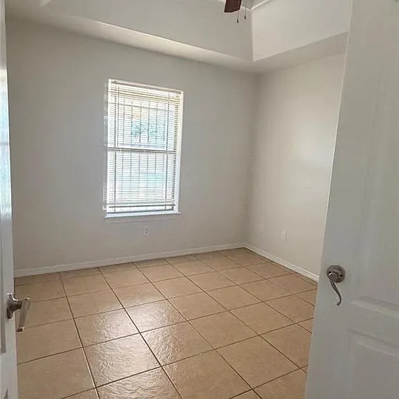 803 W Emerald Dr #A — Photo 5