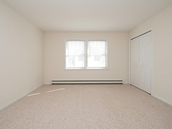 4th image of 20 Lefurgy Ave #2