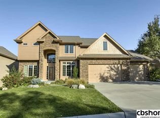 1513 S 192 Avenue Cir, Omaha, NE 68130