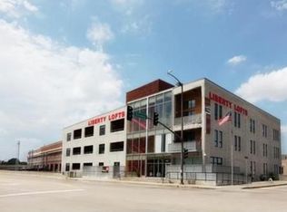 360 W Pershing Rd STE 310, Kansas City, MO 64108