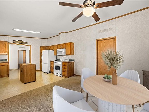 3rd image of 180 Bumila Dr