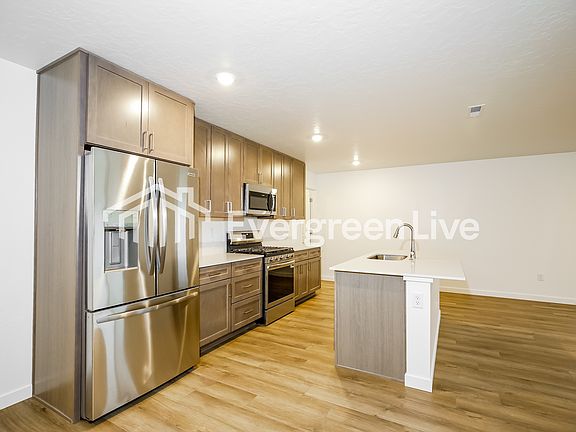 5th image of 15146 Nimbus Way