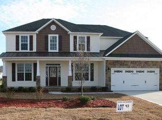 4410 Divot Pl, Fayetteville, NC 28312