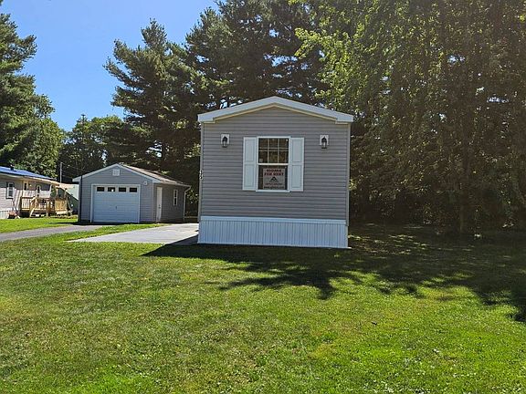2nd image of 5969 Middle Rd Lot 35