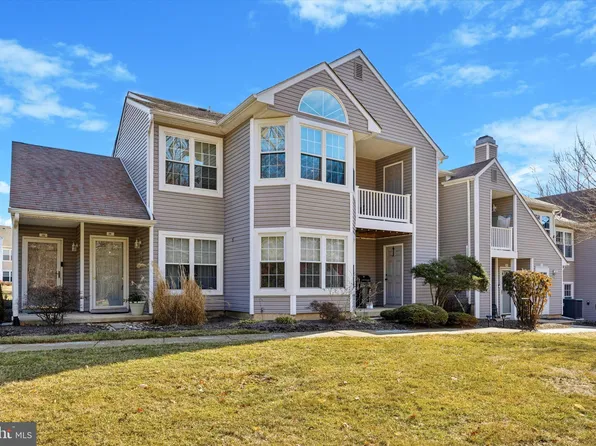 2701 Bennett Pl, Southampton, PA 18966