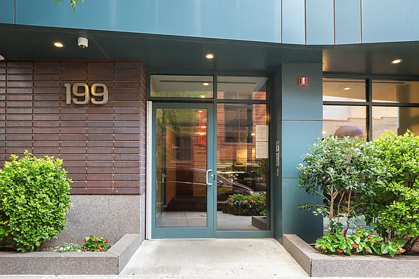 Rented by Corcoran | media 27