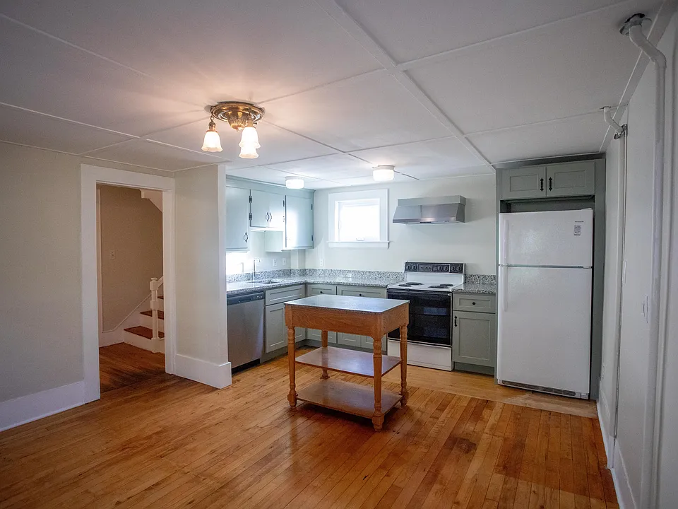 236 Washington St #3
