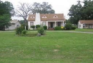 814 W High St, Grand Saline, TX, 75140