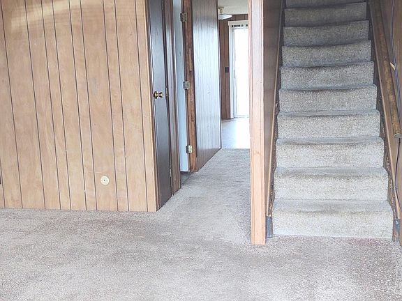 Main entrance living room