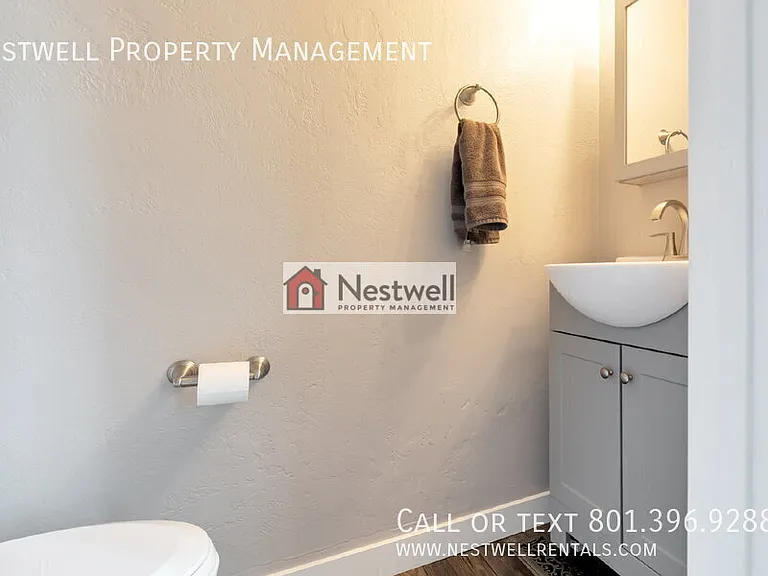 4314 S Whitby Ct — Photo 11