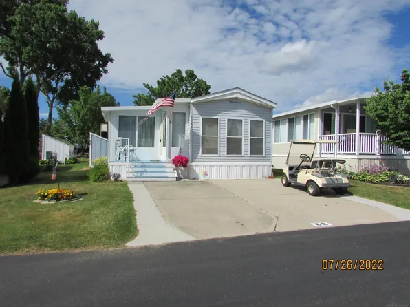 5244 Valley Forge Ln, Lexington, MI 48450