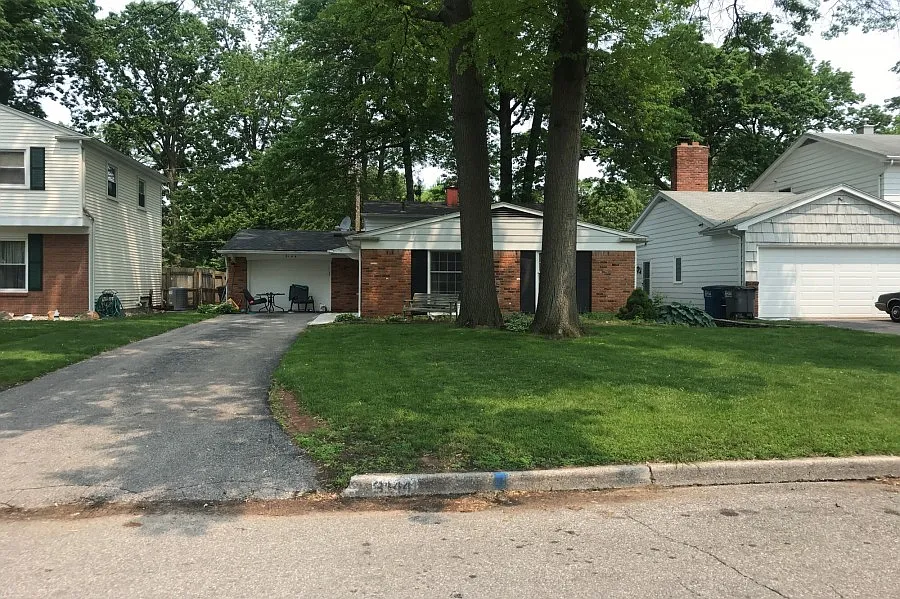 3144 Lambert Dr photo 1