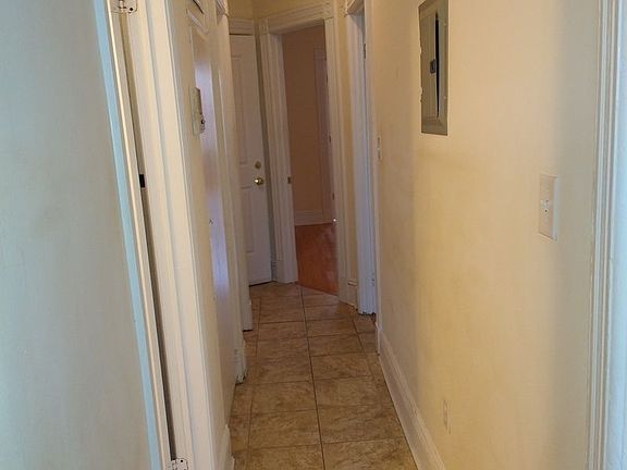 4th image of 297 7th Ave APT 3
