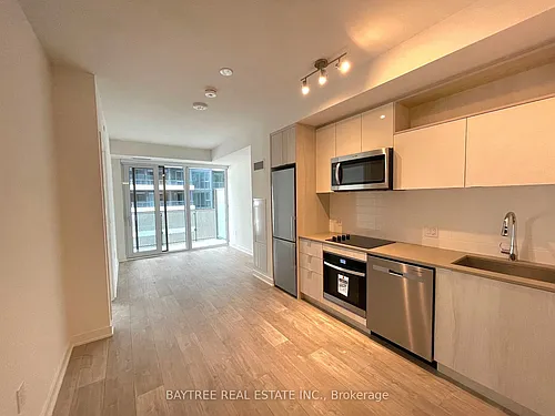 135 Lower Sherbourne St Photo 1