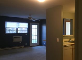 340 Cunat Blvd APT 2B, Richmond, IL
