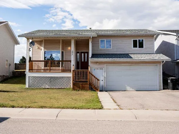 373 S Collinge Rd, Hinton, AB T7V 1L2
