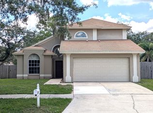 4029 Quail Briar Dr, Valrico, FL 33596