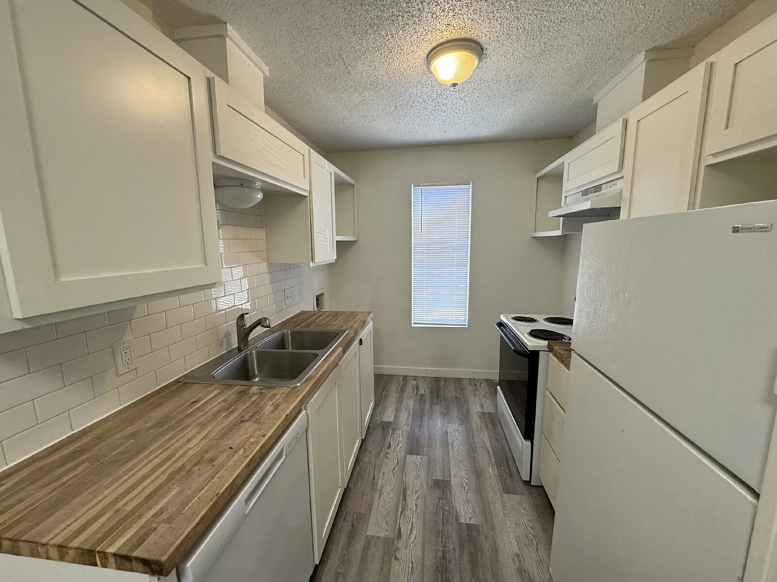 2 bed, 1.0 bath, 800 sqft, $725 — Photo 4