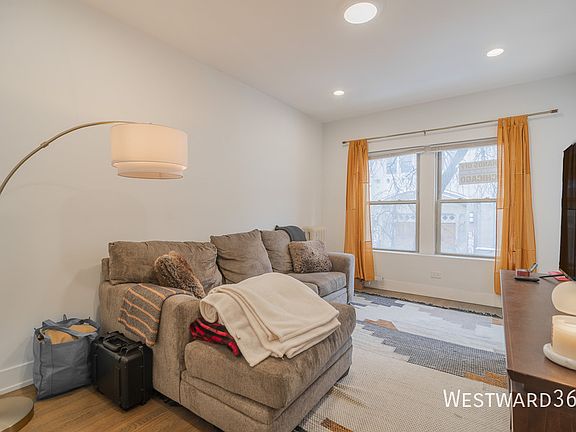 4th image of 6207 N Glenwood Ave #1