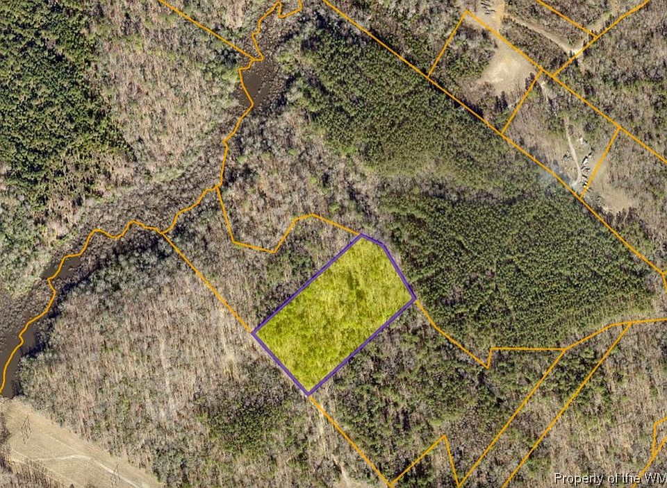 1st image of 324 Hill Ln