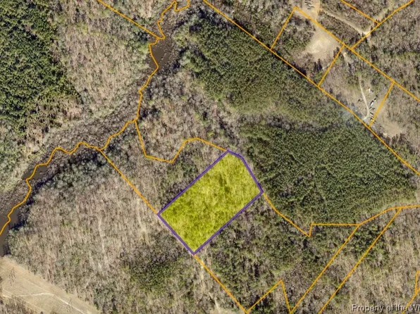 324 Hill Ln, Toano, VA 23168