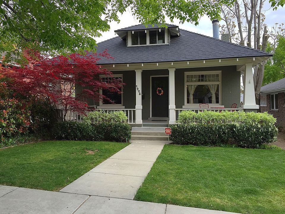 2nd image of 1208 E Browning Ave