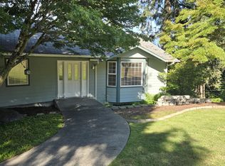 111 Crestwood Dr SW, Lakewood, WA 98498