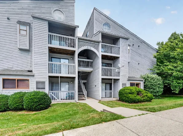 509 E Sunridge Dr #E, Blacksburg, VA 24060