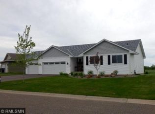 11340 Bristol Rd, Chisago City, MN 55013