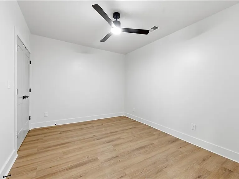 320 Shoal Creek Rd #101 — Photo 14