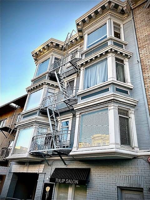 1st image of 2455 Polk St APT 3