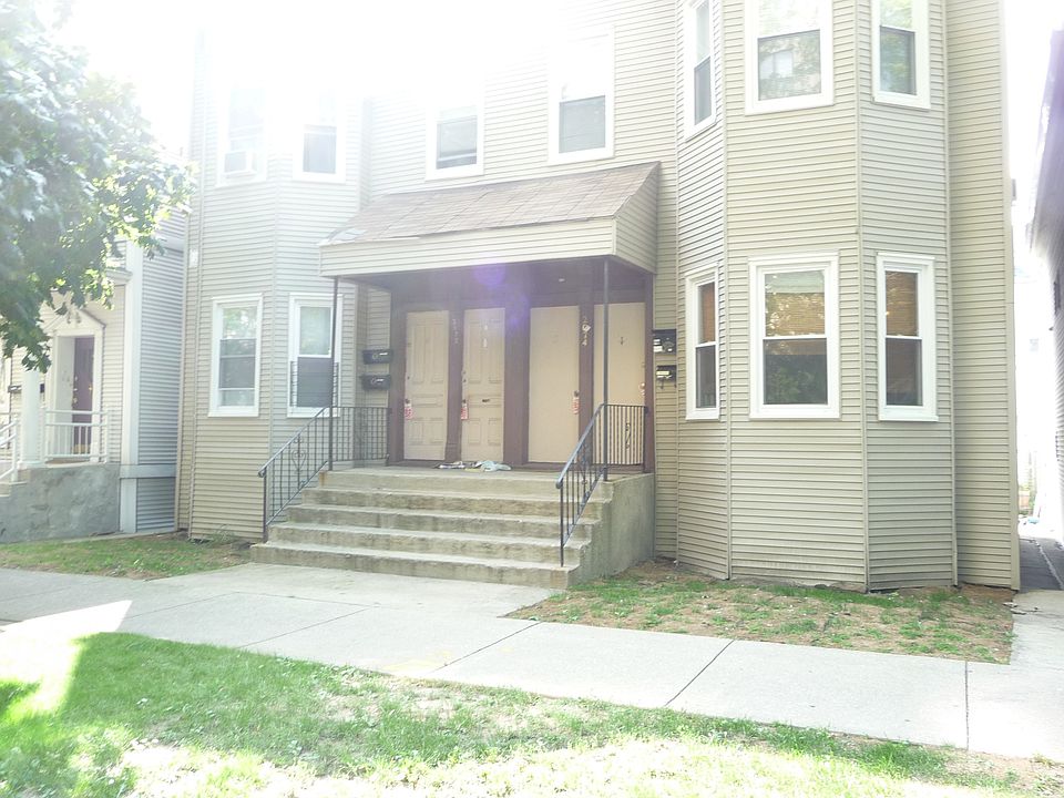 1st image of 2072 N Campbell Ave #1