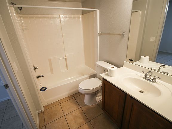1st floor bathroom