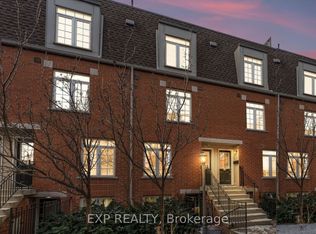 870 Jane St #215, Toronto, ON M6N 4C2