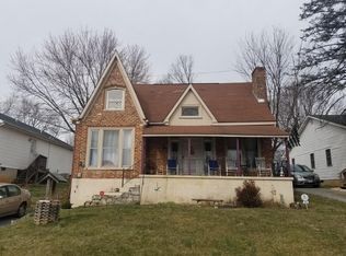 424 Peach St, Staunton, VA 24401