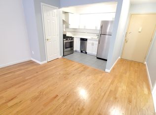 27-31 Crescent St #44, Astoria, NY 11102