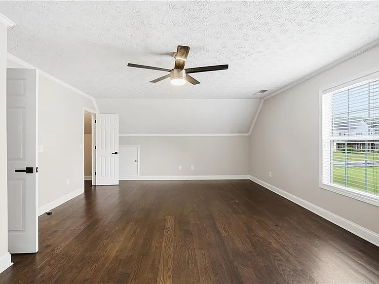 4408 Webb Meadows Dr — Photo 24