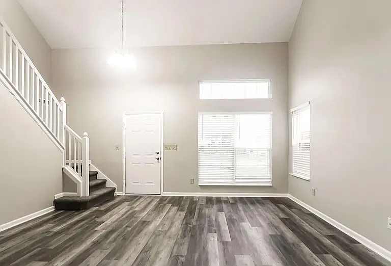 3131 Hope Springs Ct — Photo 3