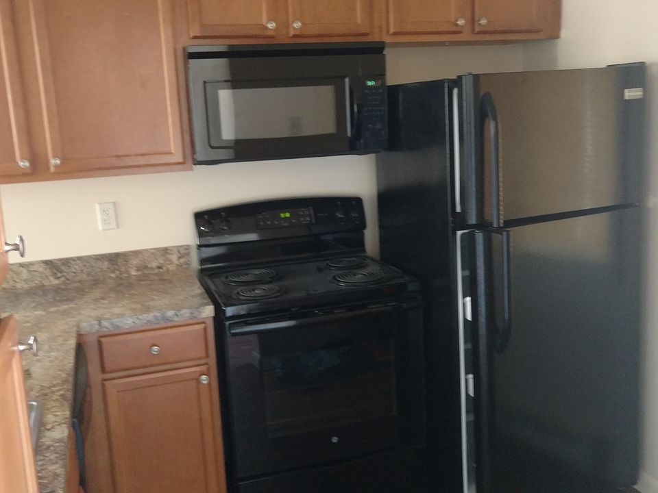 2nd image of 60 Blackburn Ct