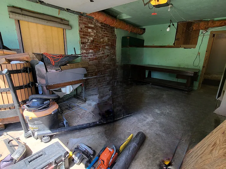 906 Balra Dr — Photo 30