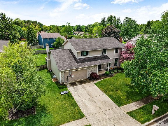4th image of 2061 Stowbridge Rd