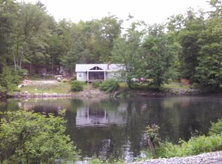 17 Frost Ln, Webster, NH 03303